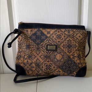 NEW - Montado Vegan Cork Crossbody Handbag
